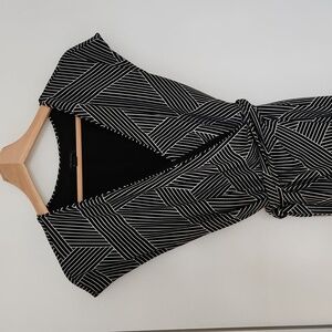 Ann Taylor B&W Stretchy Wrap Dress